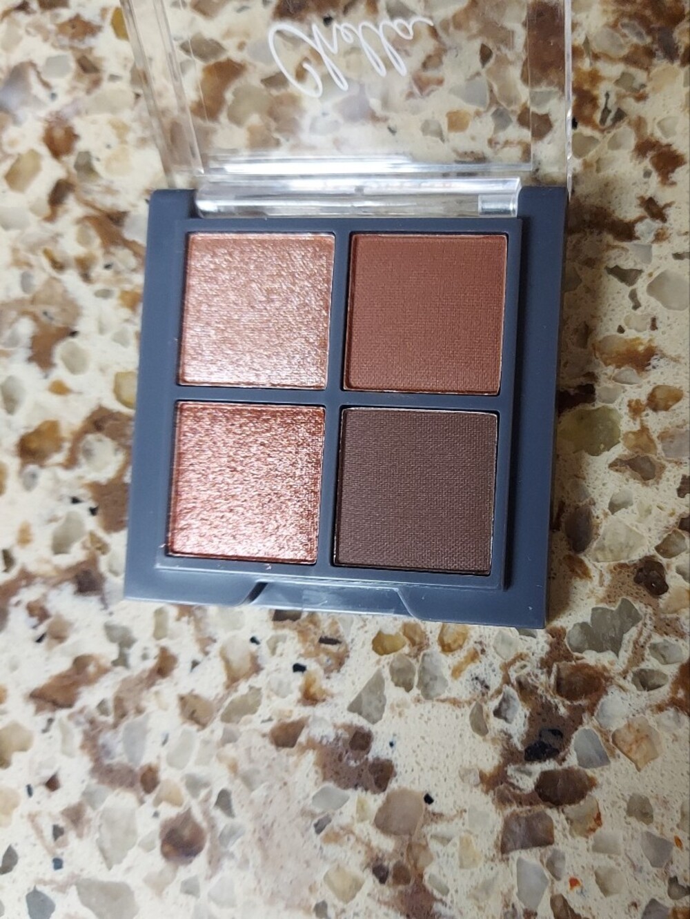 Chella + Vela Beauty Blushing Rose Eyeshadow Palette NWT - Picture 3 of 5